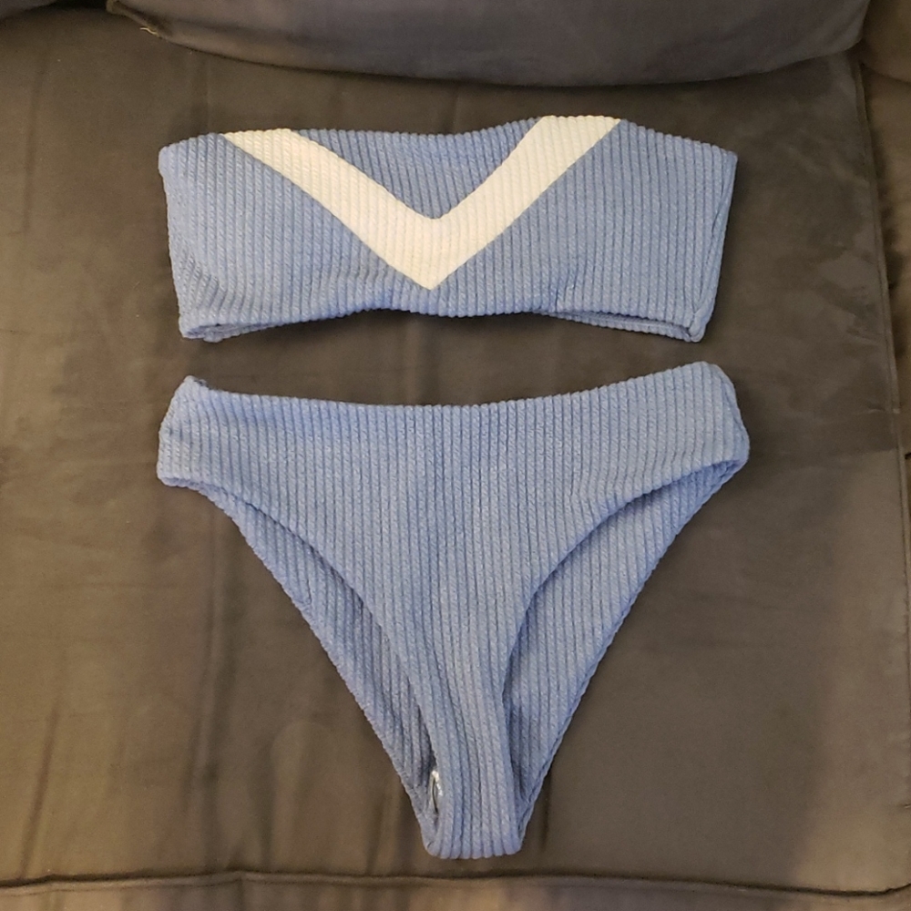 Bandeau bikini (never worn)